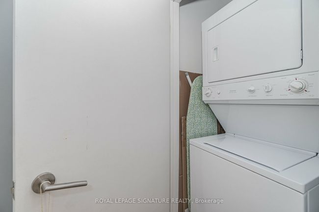 502 - 52 Sumach St, Condo with 1 bedrooms, 1 bathrooms and null parking in Toronto ON | Image 25