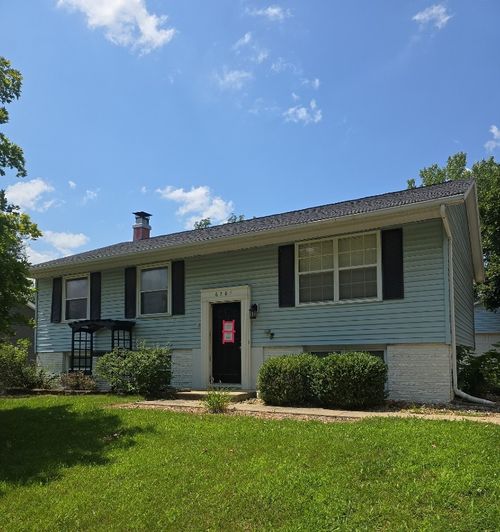 6701 Stonybrook Ln Ne, Cedar Rapids, IA, 52402-5941 | Card Image