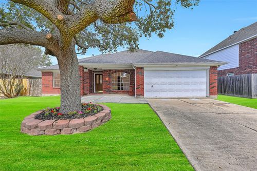 2118 Westminister St, Pearland, TX, 77581-4624 | Card Image