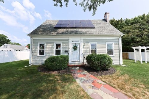 400 Luther Ave, Somerset, MA, 02726-4219 | Card Image