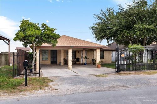 118 J R Becerra Ave, Progreso Lks, TX, 78596-2611 | Card Image