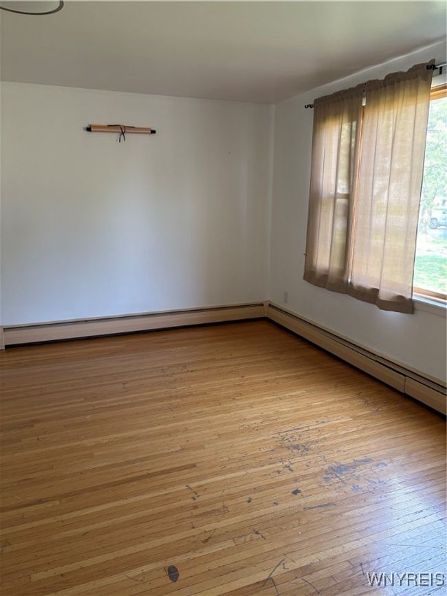 366 Carmen Rd, Condo with 3 bedrooms, 2 bathrooms and null parking in Amherst NY | Image 4