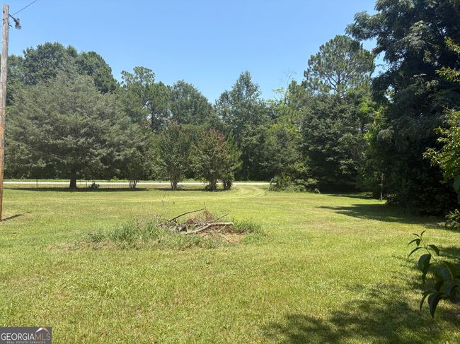 2326 S Joe Wright Dr, House other with 3 bedrooms, 2 bathrooms and null parking in Cordele GA | Image 6