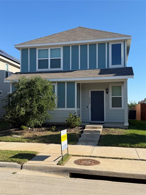 5545 Topwater Trl, Fort Worth, TX, 76119-7065 | Card Image