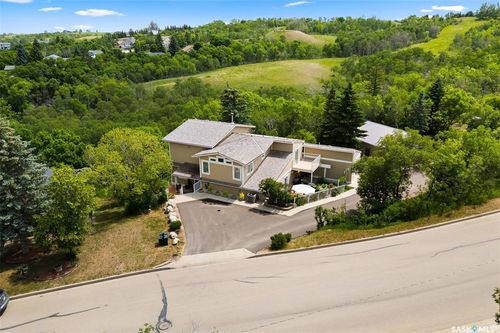 475 James St S, Lumsden, SK, S0G3C0 | Card Image