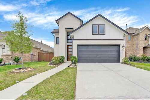 10526 Wagner St, Iowa Colony, TX, 77583-1648 | Card Image