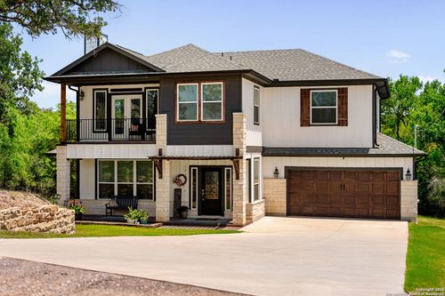 127 Diamond Head Dr, Bastrop, TX, 78602-1941 | Card Image