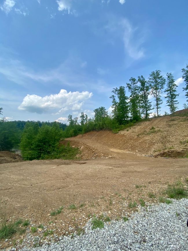 lot 7 Sleepy Hollow Road, Home with 0 bedrooms, 0 bathrooms and null parking in East Bernstadt KY | Image 5