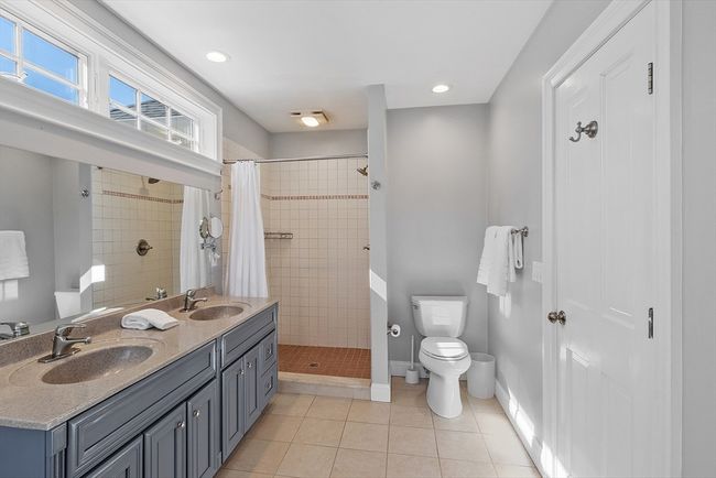 50 Castle View Dr, House other with 4 bedrooms, 5 bathrooms and 3 parking in Gloucester MA | Image 30