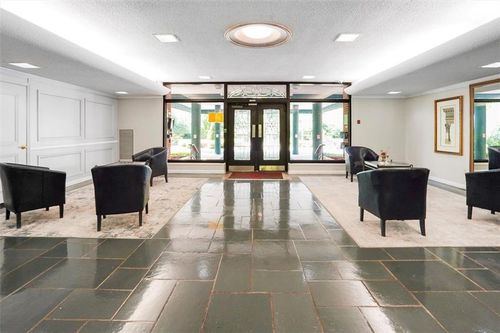 apt-110-2965 Pharr Court South Nw, Atlanta, GA, 30305-2133 | Card Image