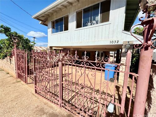 1032 Maluna Street, Honolulu, HI, 96818 | Card Image