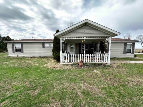 8214 S 1100 E Road, Galveston, IN, 46932 | Card Image