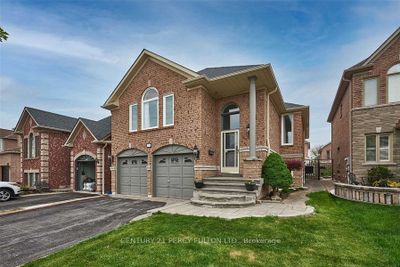 1754 Silver Maple Dr, House other with 2 bedrooms, 2 bathrooms and 6 parking in Pickering ON | Image 1