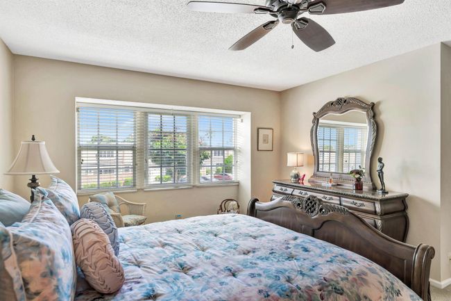 27 - 11571 Winchester Dr, Condo with 3 bedrooms, 3 bathrooms and null parking in Palm Beach Gardens FL | Image 46