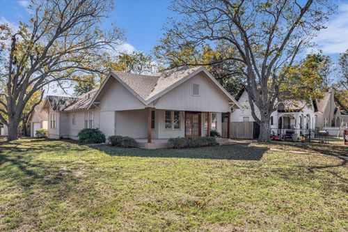 2700 Pine Ave, Waco, TX, 76708-3213 | Card Image