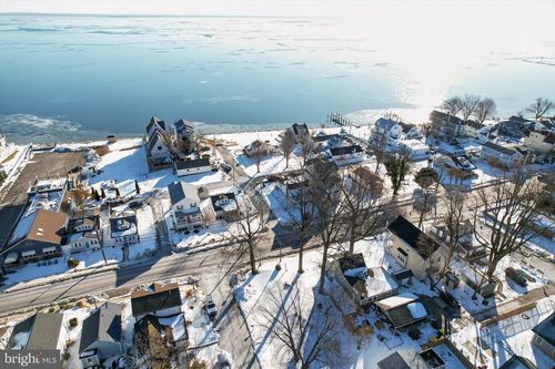 8314 Bayside Rd, CHESAPEAKE BEACH, MD, 20732-3307 | Card Image