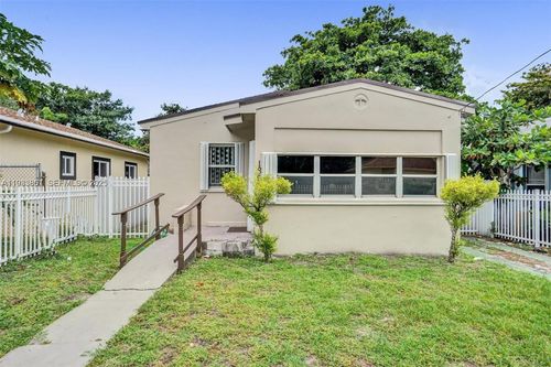 1868 Nw 64th St, Miami, FL, 33147-7434 | Card Image