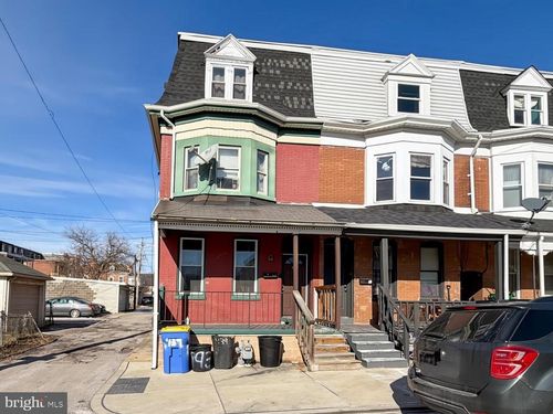 939 W Poplar St, YORK, PA, 17401-3618 | Card Image