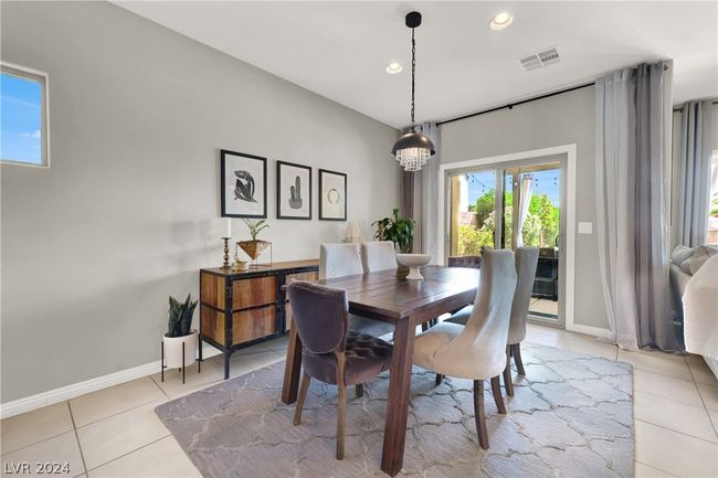 3724 Gilmore Creek St, House other with 3 bedrooms, 3 bathrooms and null parking in Las Vegas NV | Image 15