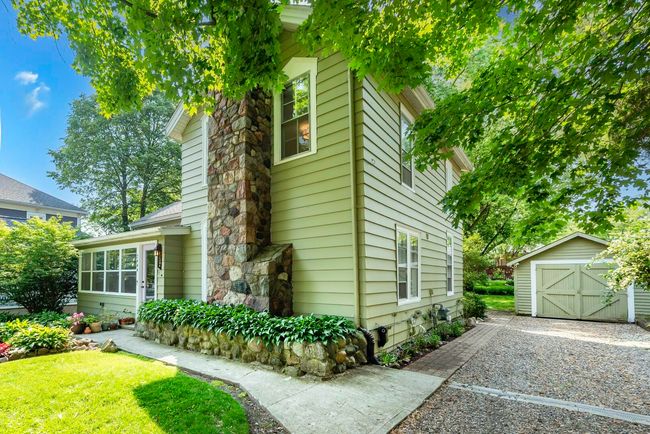 3444 Broad St, House other with 3 bedrooms, 2 bathrooms and null parking in Dexter MI | Image 4
