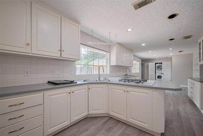 2814 Shadowdale Dr, House other with 3 bedrooms, 2 bathrooms and null parking in Houston TX | Image 16