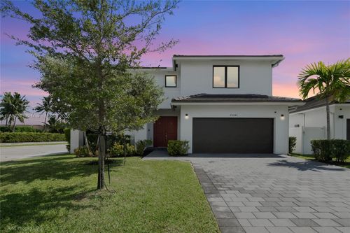 23241 Sw 107th Ave, Homestead, FL, 33032-5186 | Card Image