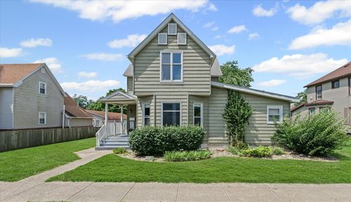 504 N Center St, Lexington, IL, 61753-1015 | Card Image