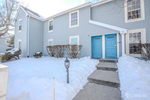 32 Tanglewood Ct, Monmouth Junction, NJ, 08852-2264 | Card Image