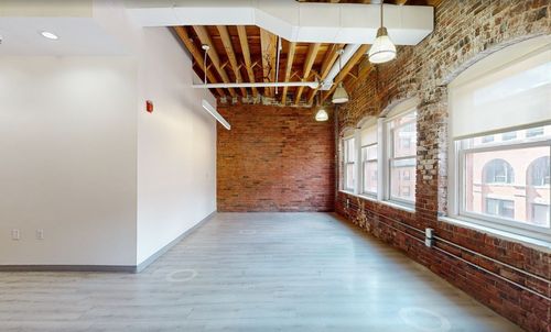 5-112 South St, Boston, MA, 02111 | Card Image