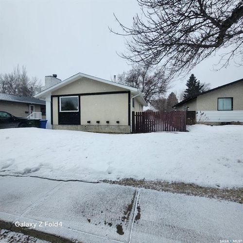 25 Plaxton Pl, Prince Albert, SK, S6V6N6 | Card Image