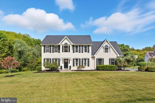 18119 Bunker Hill Rd, Parkton, MD, 21120-9033 | Card Image