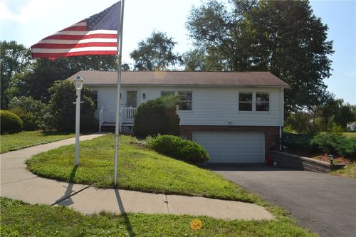 8 Harvest Dr, Cranberry Twp, PA, 16066-4736 | Card Image