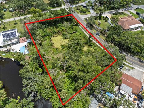 8405 Jackson Springs Rd, Tampa, FL, 33615-3203 | Card Image