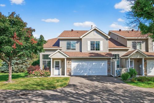 5258 207th St N, Forest Lake, MN, 55025-8020 | Card Image