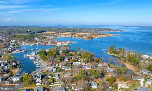 216 E Chew Ave, SAINT MICHAELS, MD, 21663-2902 | Card Image
