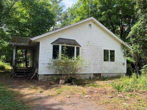 1145 Glasco Tpke, Saugerties, NY, 12477-3217 | Card Image