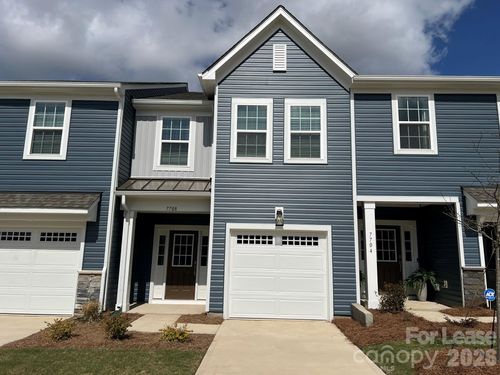 7708 Ethora Way, Charlotte, NC, 28216-5452 | Card Image