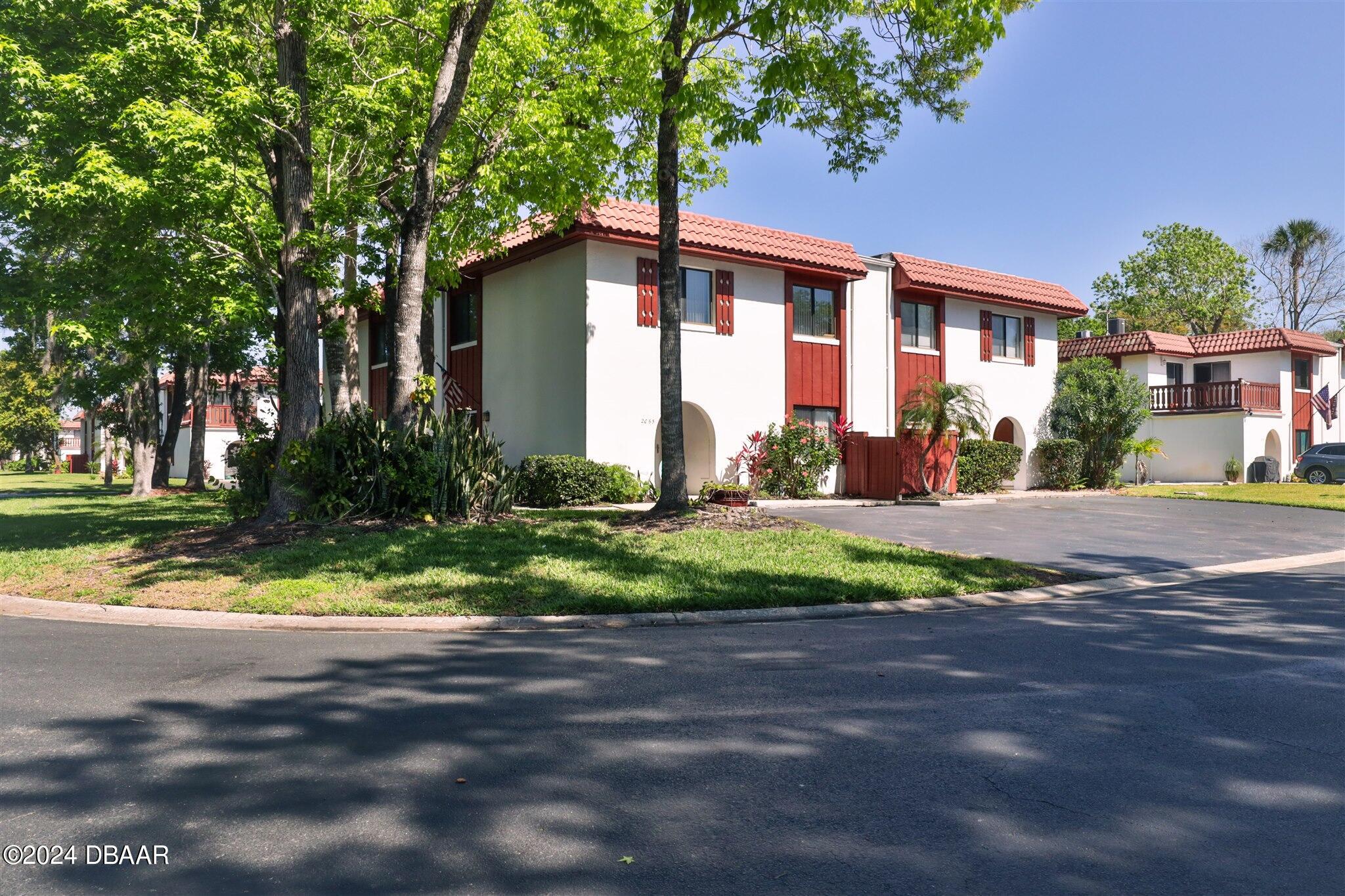 Oak Meadow Cir, South Daytona, FL 32119