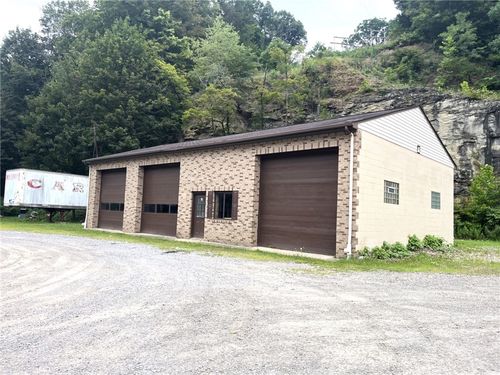 1235 Evergreen Ave, Millvale, PA, 15209 | Card Image