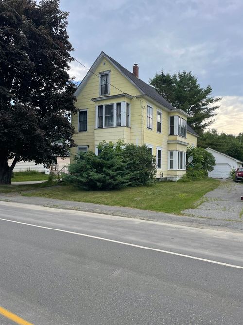 233 Medawaska Avenue, Pittsfield, ME, 04967 | Card Image