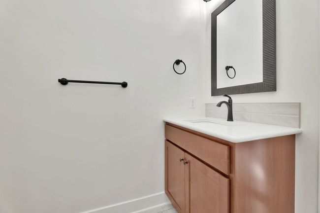 1208 Stutzman St, House other with 2 bedrooms, 2 bathrooms and null parking in Halstead KS | Image 23