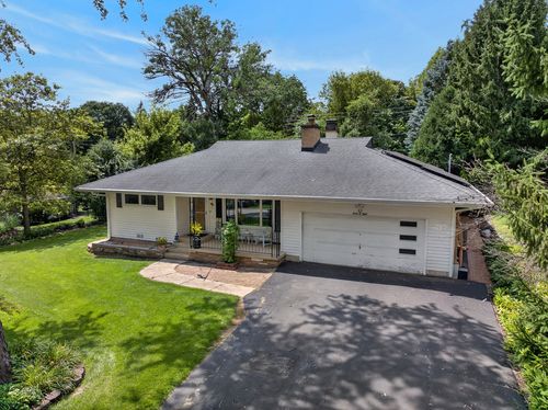 1208 Getzelman Trl, Algonquin, IL, 60102-1824 | Card Image
