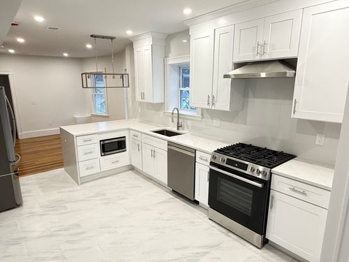 4-10 Beech St, Cambridge, MA, 02140-1334 | Card Image