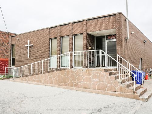 1095 Bellamy Rd N, Scarborough, ON, M1H3B8 | Card Image