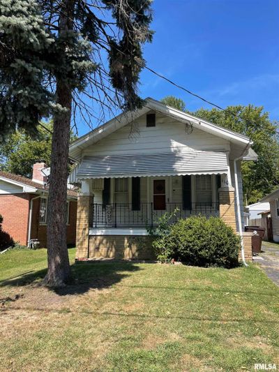 1101 E Melbourne Avenue, House other with 3 bedrooms, 1 bathrooms and null parking in Peoria IL | Image 1