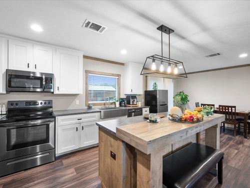 1976 County Road 5017, Cleveland, TX, 77327-3704 | Card Image