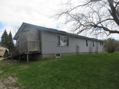 92 Bassett Road, Winslow, ME, 04901 | Card Image
