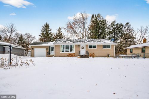 1084 Edgewater Ave, Shoreview, MN, 55126-8120 | Card Image
