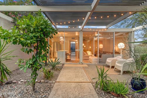 24-4225 N 36th St, Phoenix, AZ, 85018-4755 | Card Image