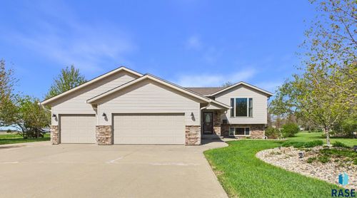 27297 Cypress Ave, Tea, SD, 57064-8103 | Card Image